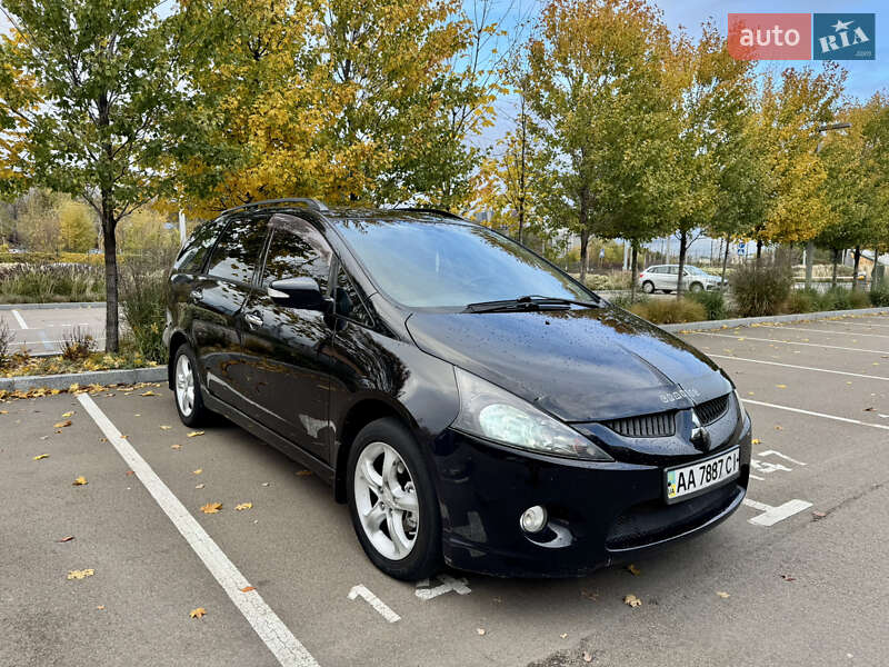 Мінівен Mitsubishi Grandis 2007 в Києві фото 7 Мінівен Mitsubishi Grandis 2007 в Києві