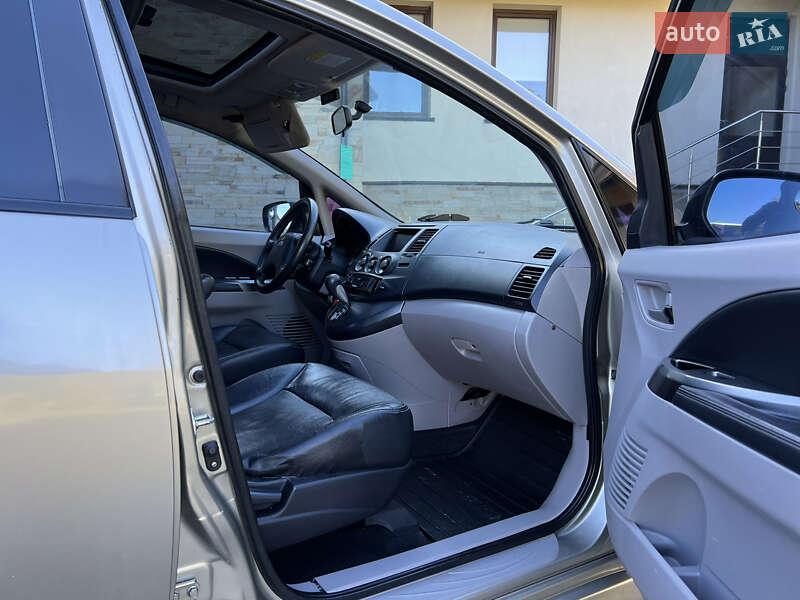 Мінівен Mitsubishi Grandis 2007 в Жовкві