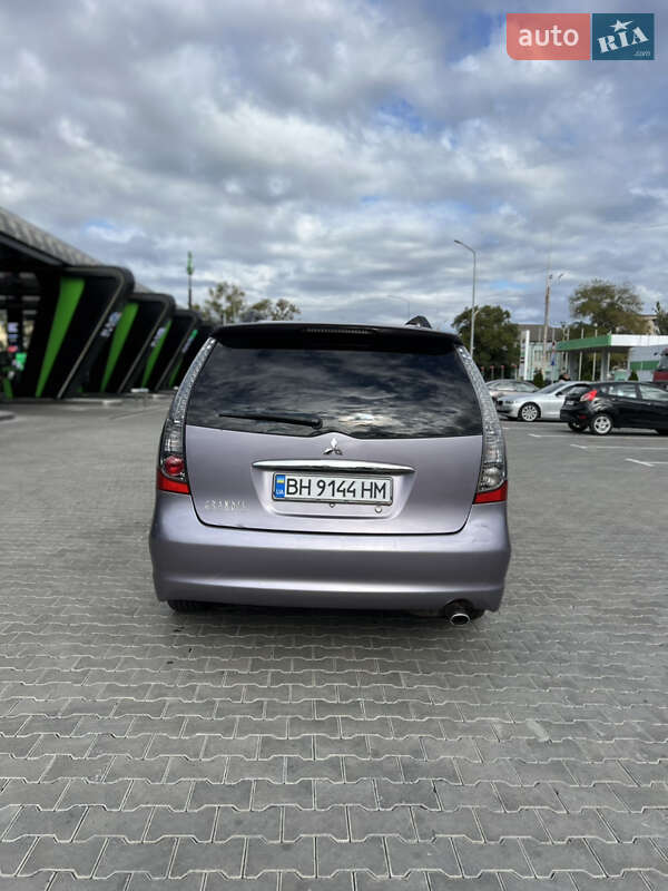 Мінівен Mitsubishi Grandis 2006 в Одесі