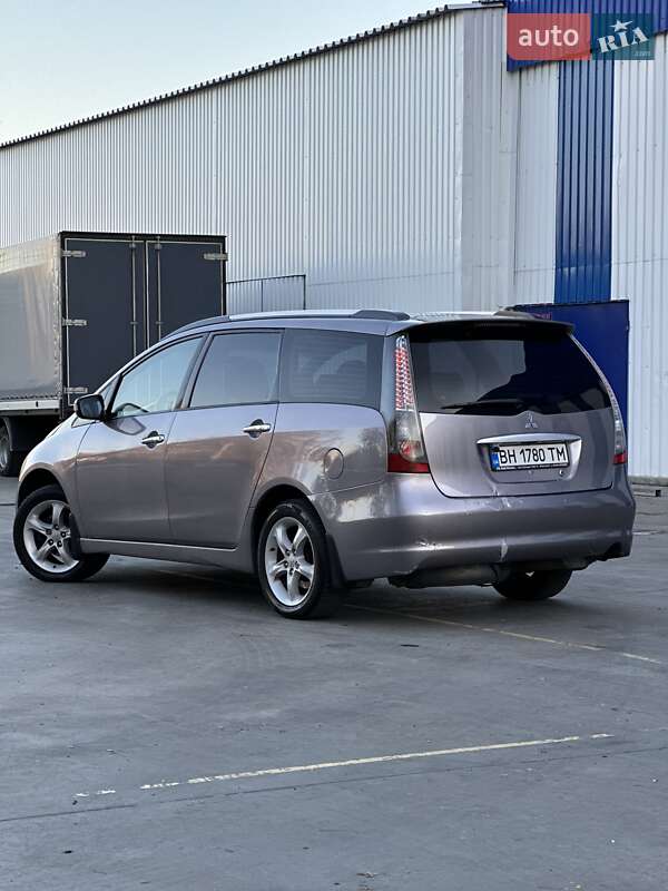 Мінівен Mitsubishi Grandis 2005 в Одесі фото 10 Мінівен Mitsubishi Grandis 2005 в Одесі