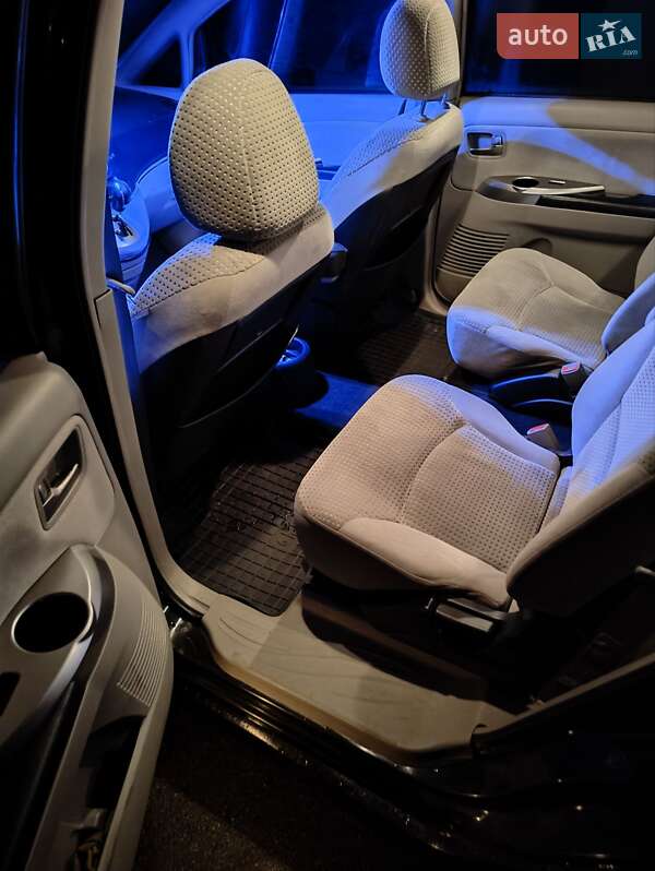 Минивэн Mitsubishi Grandis 2005 в Чернигове