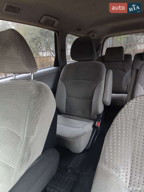 Минивэн Mitsubishi Grandis 2005 в Чернигове