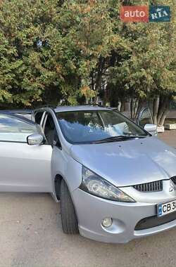 Минивэн Mitsubishi Grandis 2006 в  фото 5 Минивэн Mitsubishi Grandis 2006 в