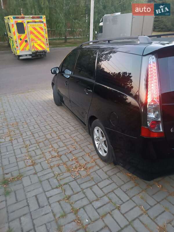Минивэн Mitsubishi Grandis 2005 в Ровно фото 9 Минивэн Mitsubishi Grandis 2005 в Ровно