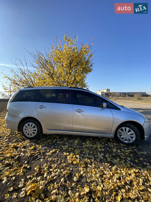 Минивэн Mitsubishi Grandis 2007 в Покрове