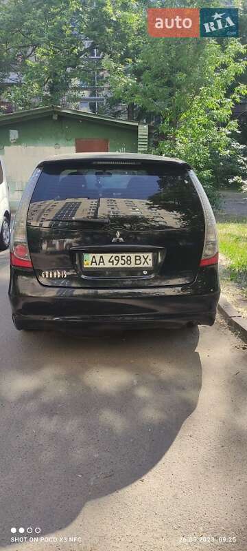 Минивэн Mitsubishi Grandis 2006 в Киеве