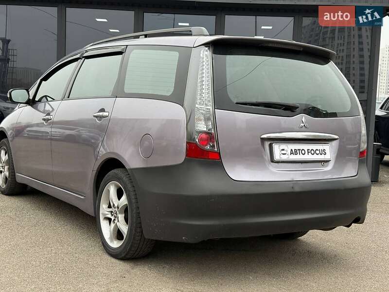 Минивэн Mitsubishi Grandis 2006 в Киеве фото 8 Минивэн Mitsubishi Grandis 2006 в Киеве