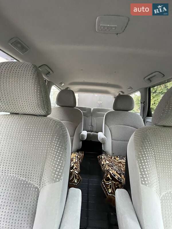 Мінівен Mitsubishi Grandis 2005 в Великій Михайлівці фото 8 Мінівен Mitsubishi Grandis 2005 в Великій Михайлівці