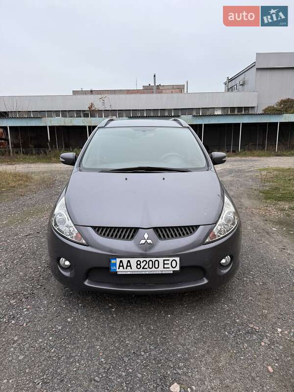 Mitsubishi Grandis 2008 Mitsubishi Grandis 2008