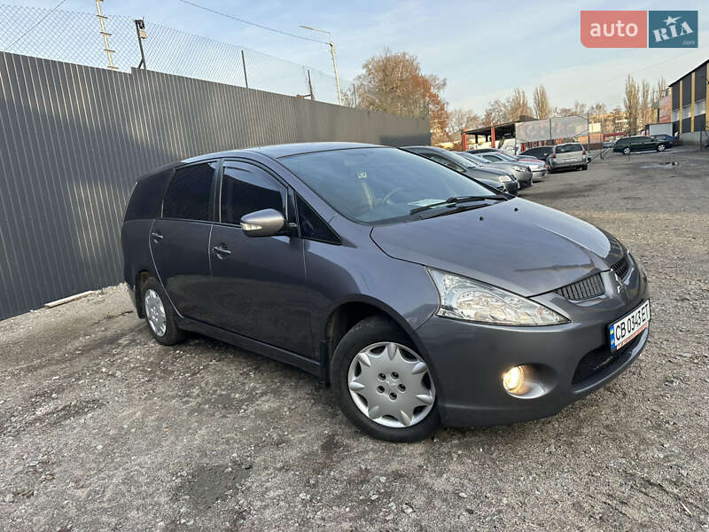 Минивэн Mitsubishi Grandis 2008 в Нежине фото 4 Минивэн Mitsubishi Grandis 2008 в Нежине