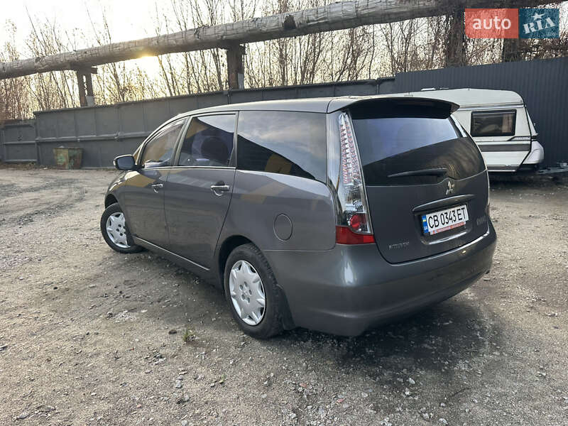 Минивэн Mitsubishi Grandis 2008 в Нежине фото 14 Минивэн Mitsubishi Grandis 2008 в Нежине