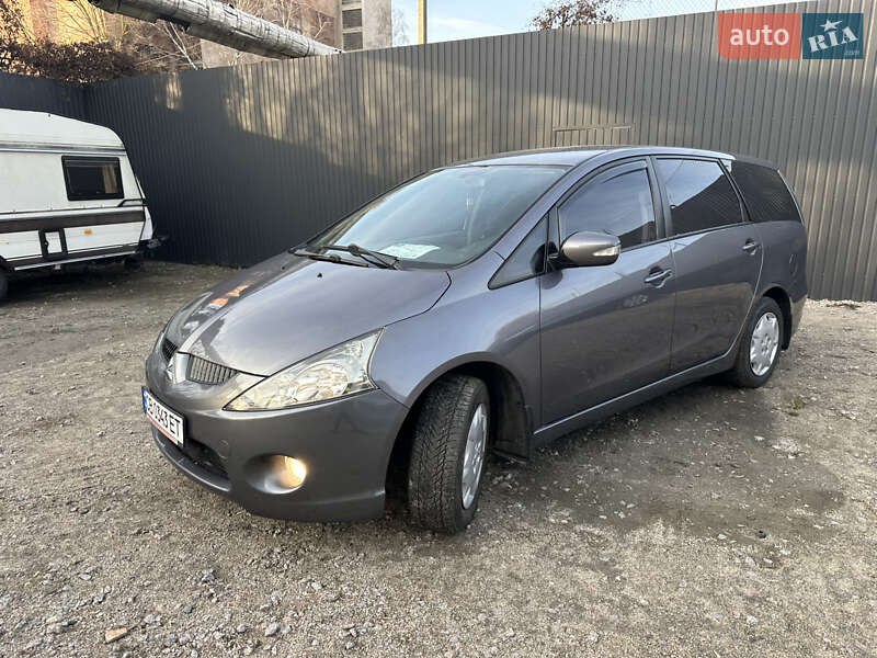 Минивэн Mitsubishi Grandis 2008 в Нежине фото 20 Минивэн Mitsubishi Grandis 2008 в Нежине