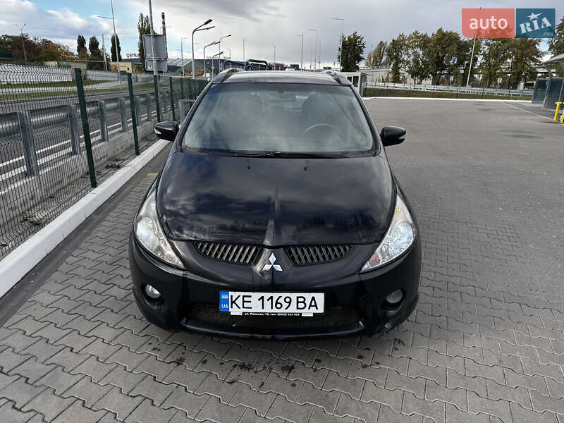 Мінівен Mitsubishi Grandis 2009 в Києві фото 2 Мінівен Mitsubishi Grandis 2009 в Києві
