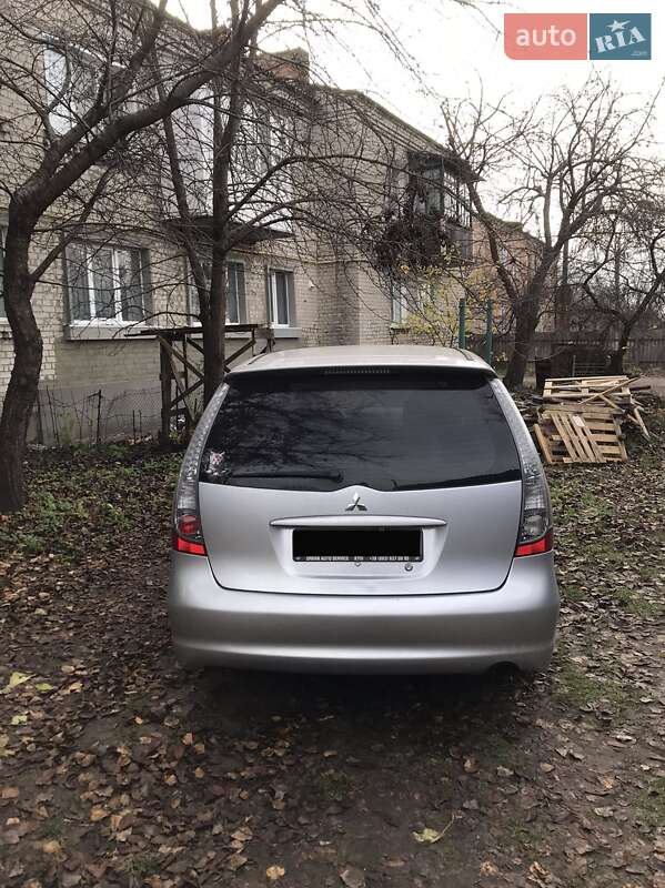 Минивэн Mitsubishi Grandis 2007 в Киеве