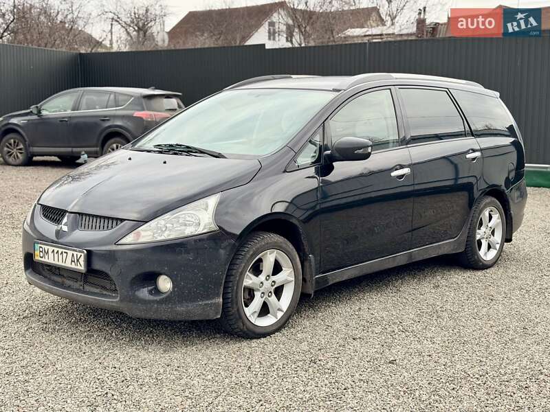 Mitsubishi Grandis 2008