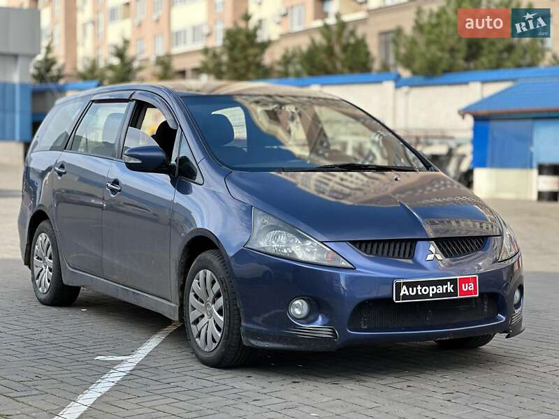 Минивэн Mitsubishi Grandis 2006 в Одессе