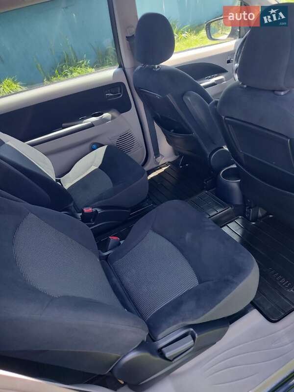 Минивэн Mitsubishi Grandis 2008 в Теребовле