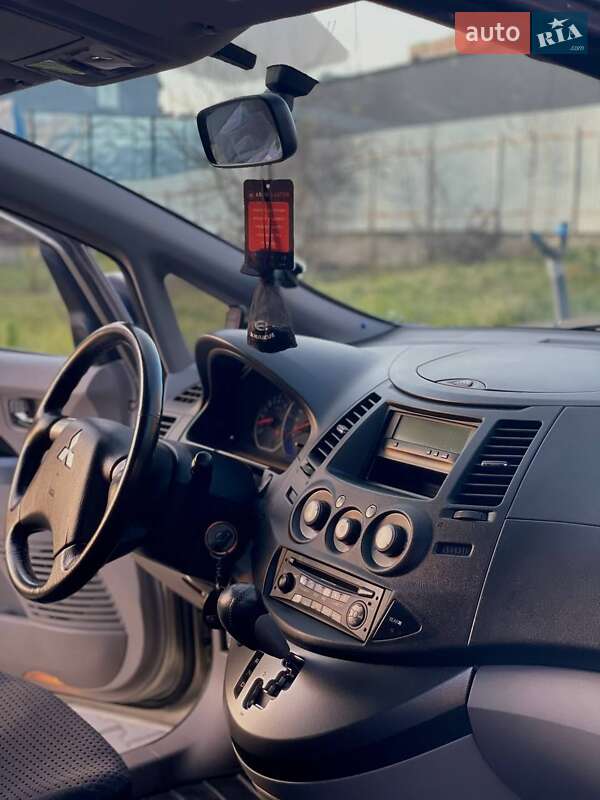 Минивэн Mitsubishi Grandis 2007 в Тернополе