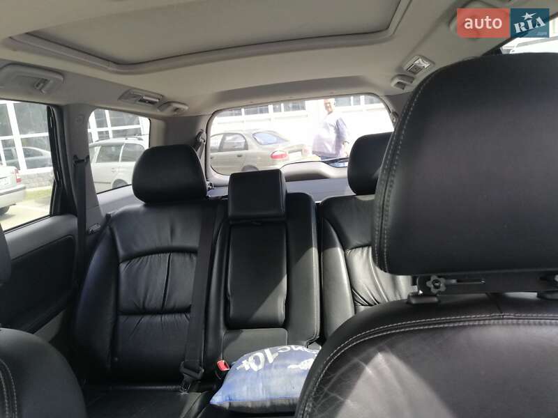 Минивэн Mitsubishi Grandis 2006 в Киеве