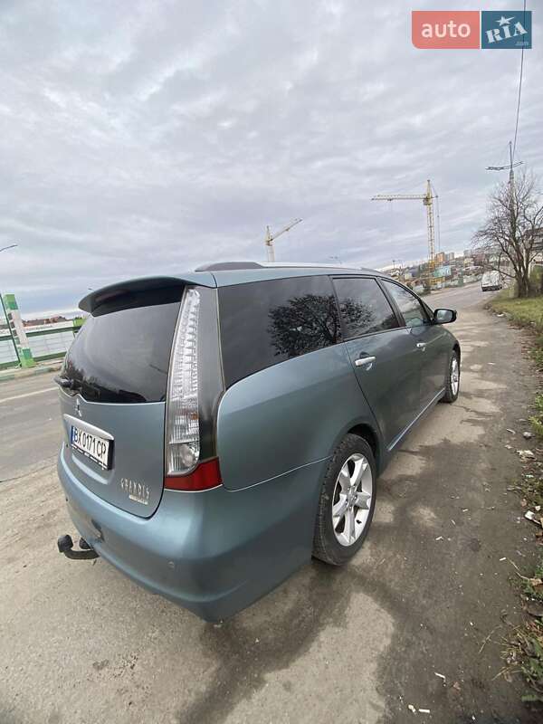 Минивэн Mitsubishi Grandis 2008 в Хмельницком фото 4 Минивэн Mitsubishi Grandis 2008 в Хмельницком