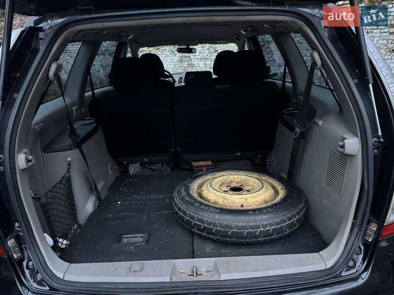 Мінівен Mitsubishi Grandis 2007 в Тернополі