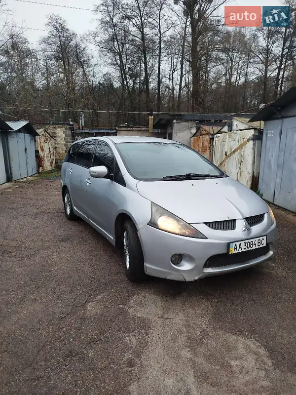 Mitsubishi Grandis