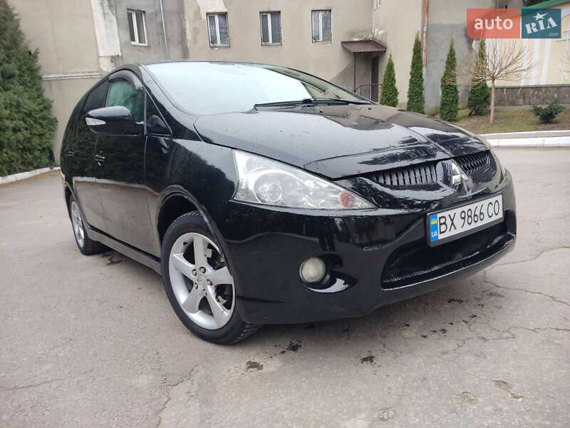 Mitsubishi Grandis 2008