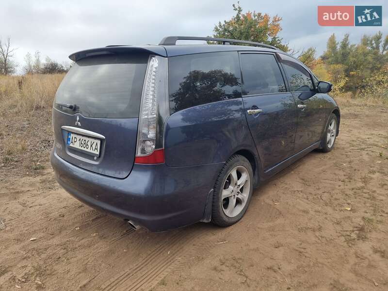 Минивэн Mitsubishi Grandis 2006 в Запорожье фото 3 Минивэн Mitsubishi Grandis 2006 в Запорожье
