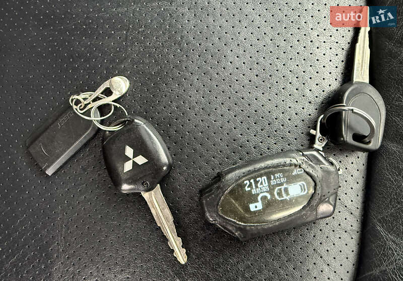 Минивэн Mitsubishi Grandis 2006 в Одессе фото 26 Минивэн Mitsubishi Grandis 2006 в Одессе