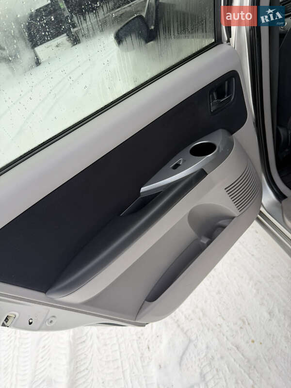 Минивэн Mitsubishi Grandis 2007 в Каменском