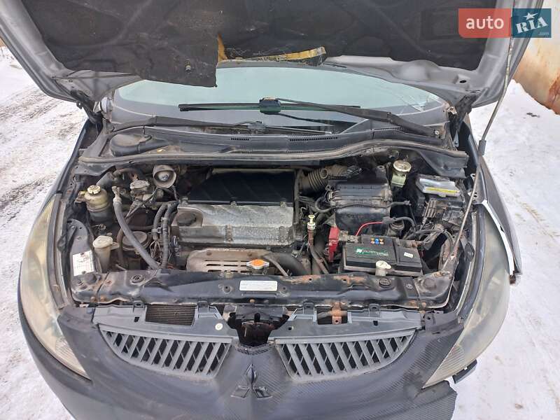 Мінівен Mitsubishi Grandis 2008 в Києві