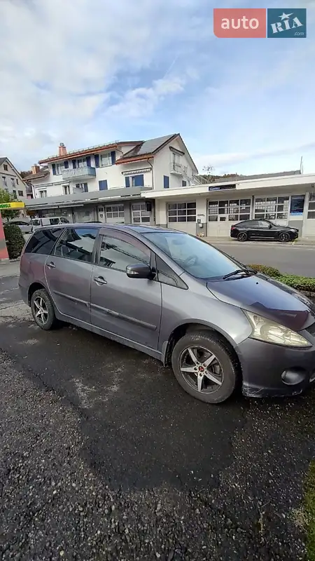 Mitsubishi Grandis
