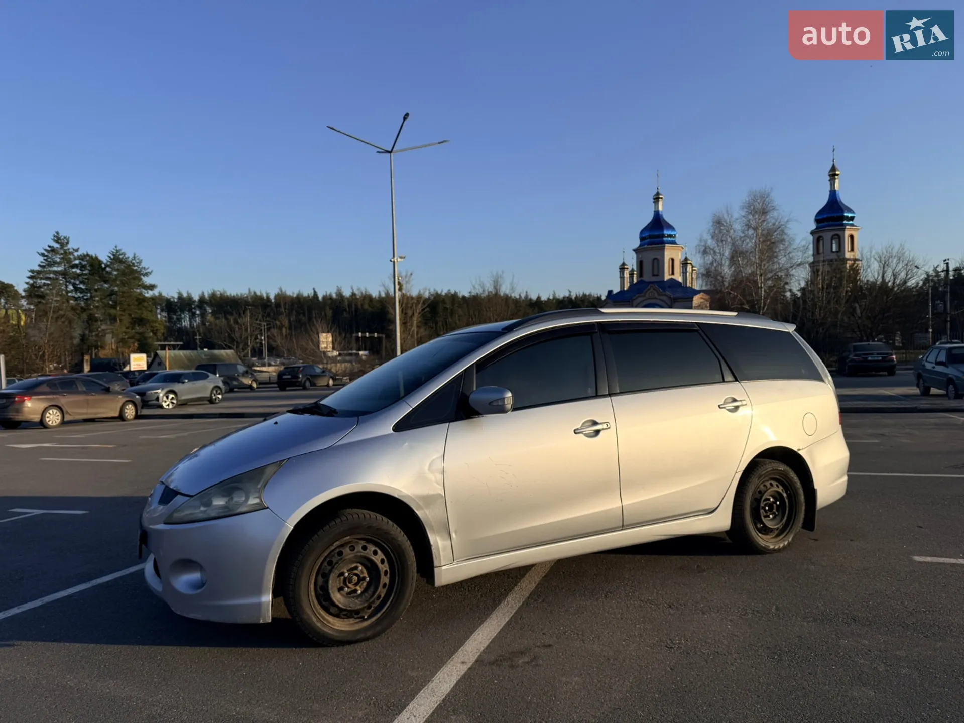 Mitsubishi Grandis 2008