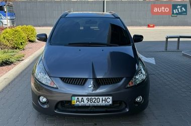 Минивэн Mitsubishi Grandis 2008 в Киеве