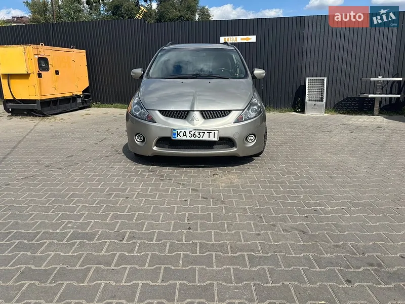 Mitsubishi Grandis