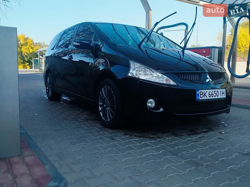 Mitsubishi Grandis
