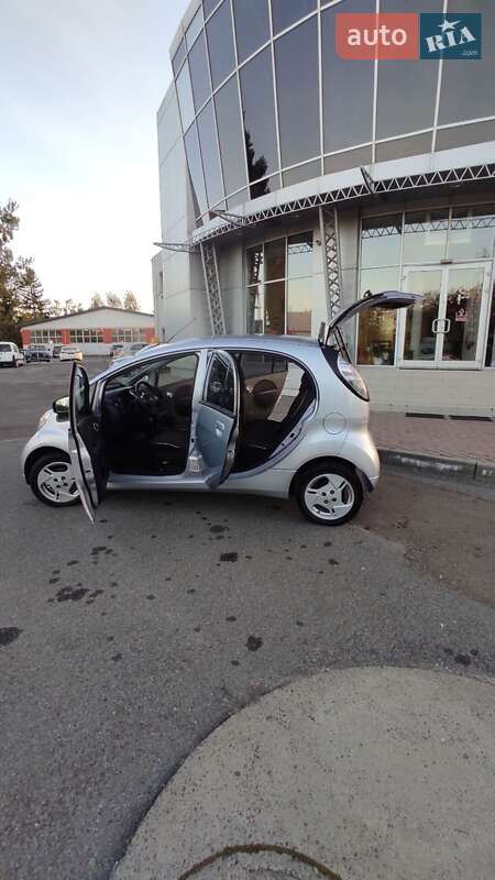 Хетчбек Mitsubishi i-MiEV 2014 в Львові