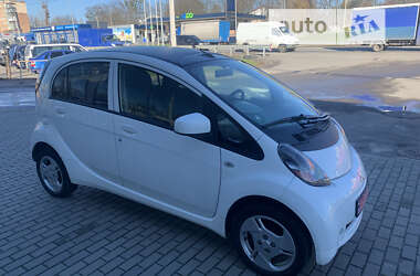 Хэтчбек Mitsubishi i-MiEV 2014 в Полтаве