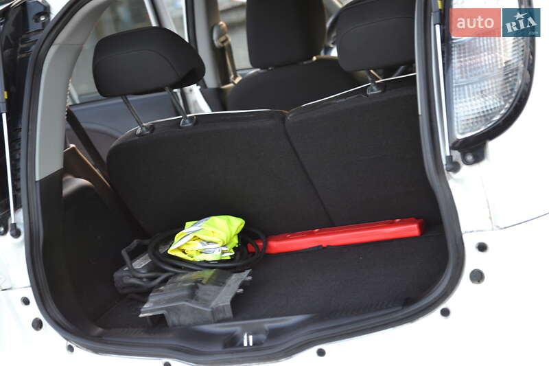 Хетчбек Mitsubishi i-MiEV 2012 в Луцьку