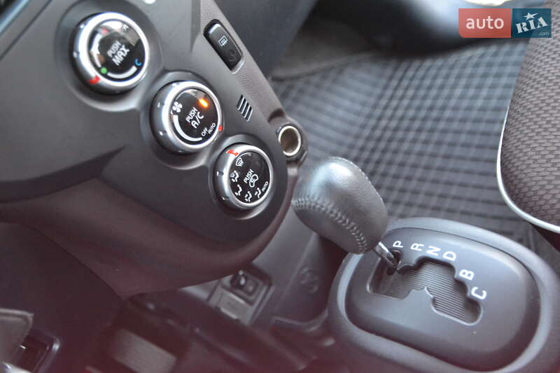 Хетчбек Mitsubishi i-MiEV 2012 в Луцьку