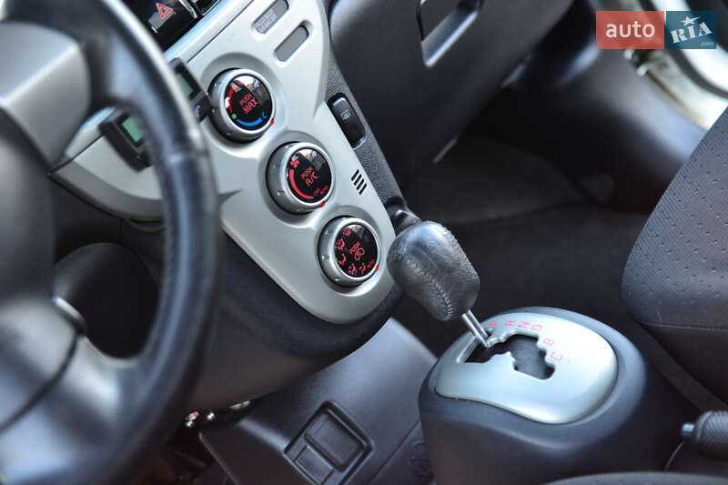 Хэтчбек Mitsubishi i-MiEV 2011 в Луцке