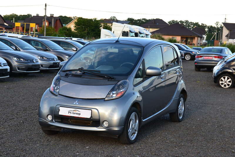 Хэтчбек Mitsubishi i-MiEV 2011 в Луцке