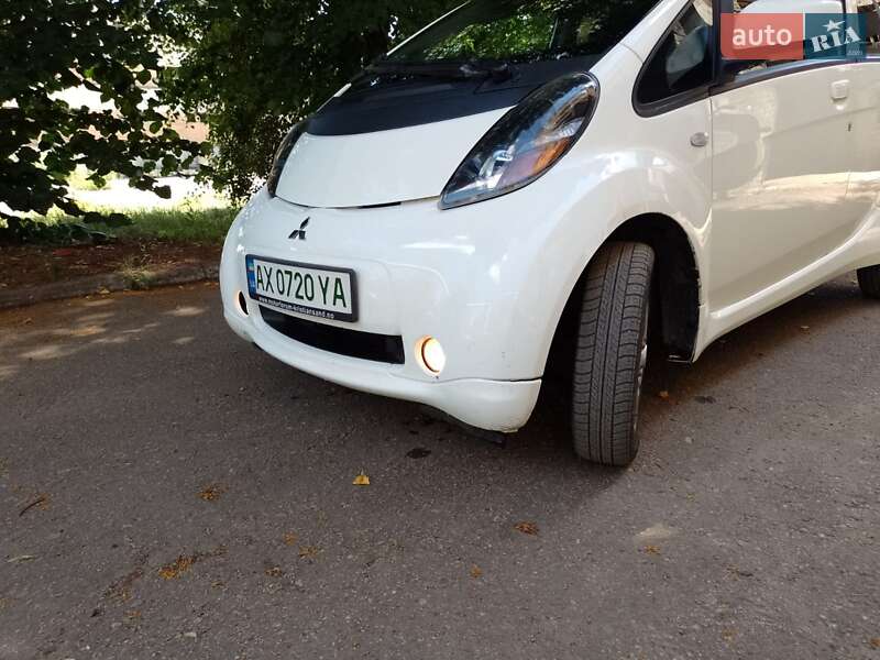 Mitsubishi i-MiEV 2011