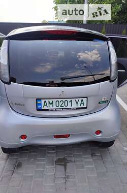 Хетчбек Mitsubishi i-MiEV 2011 в Звягелі