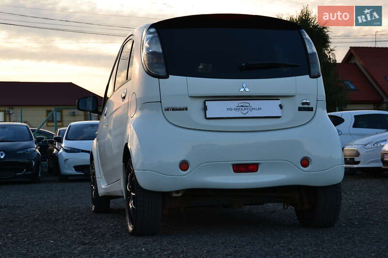 Хэтчбек Mitsubishi i-MiEV 2012 в Луцке