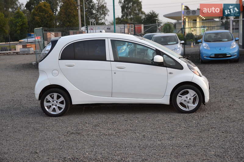 Хэтчбек Mitsubishi i-MiEV 2012 в Луцке