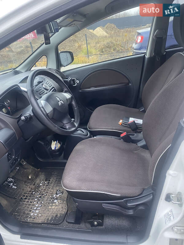 Хэтчбек Mitsubishi i-MiEV 2011 в Луцке