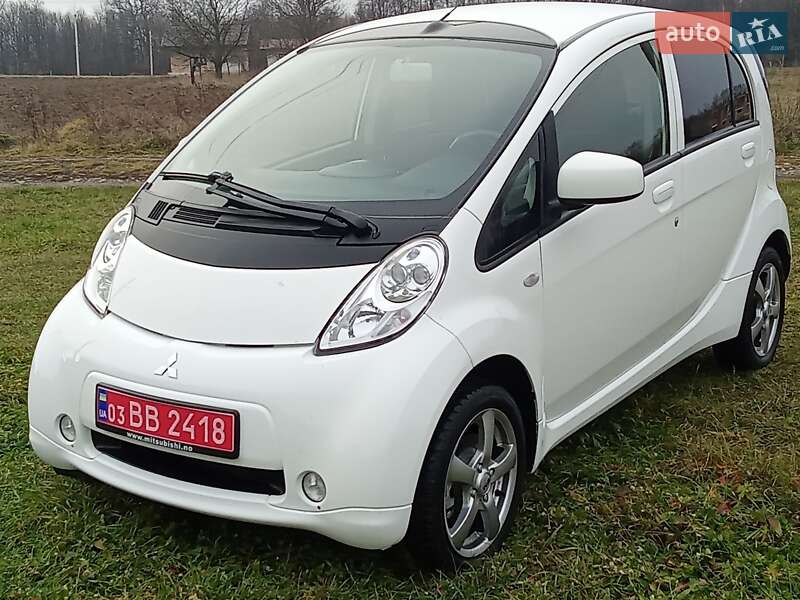 Хэтчбек Mitsubishi i-MiEV 2014 в Коломые