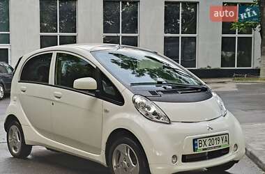 Хетчбек Mitsubishi i-MiEV 2014 в Кам'янець-Подільському