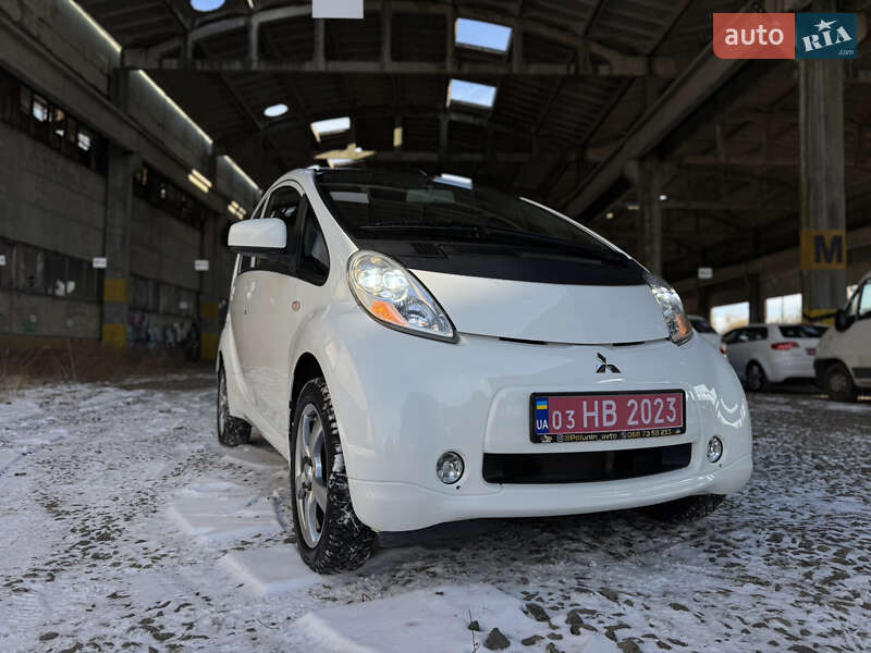 Хетчбек Mitsubishi i-MiEV 2013 в Луцьку